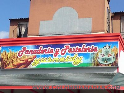Asi se llamará la panadera o la harina?
